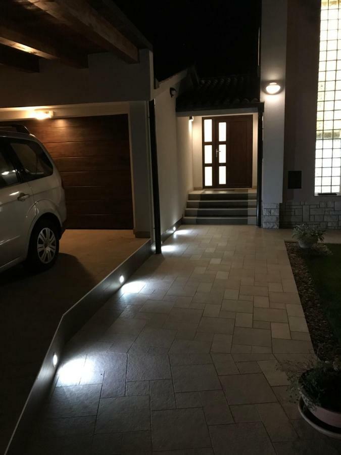 Puntizela-Patty Apartment พูลา ภายนอก รูปภาพ